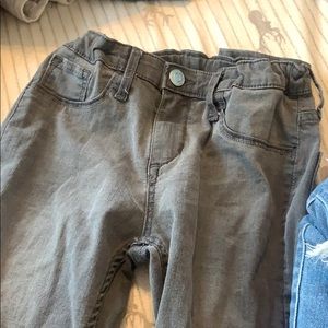 girls gray jeans